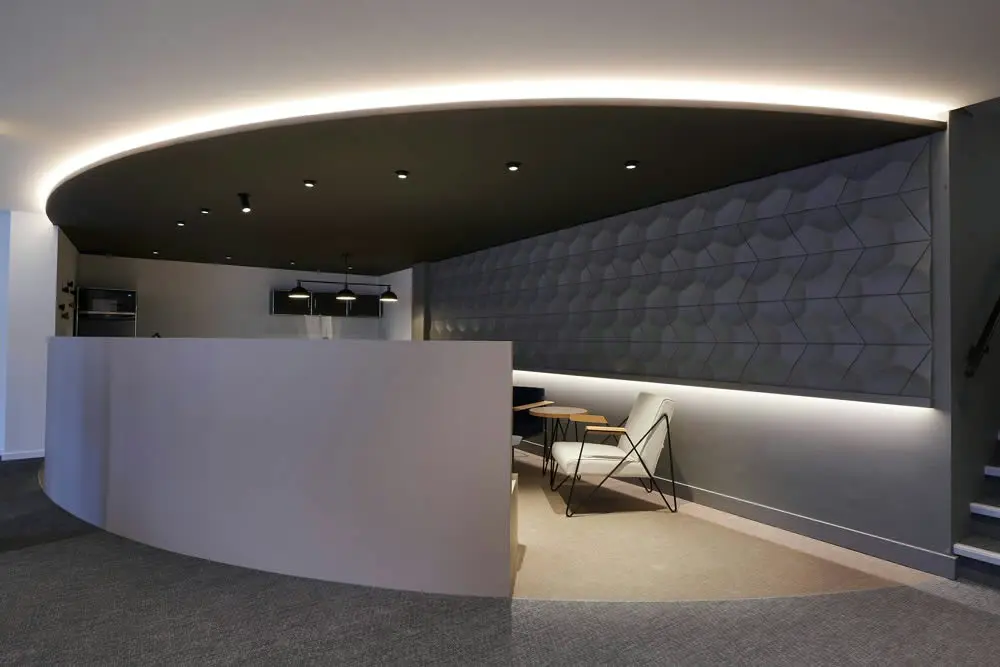 wandpaneel_ray_nmc_noel_marquet_raum_11_1280x1280 (1).webp